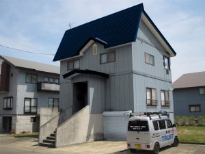 外壁塗装の色選びはカラーシミュレーションでイメージをつかみましょう。