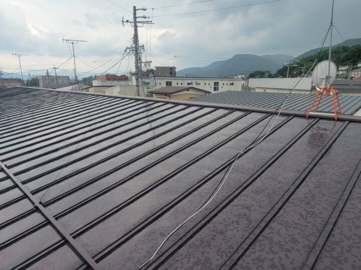 長野市アパート　風害による屋根修繕工事