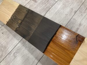木部用塗料の違いは?浸透性・半造膜塗料を塗り比べてみました