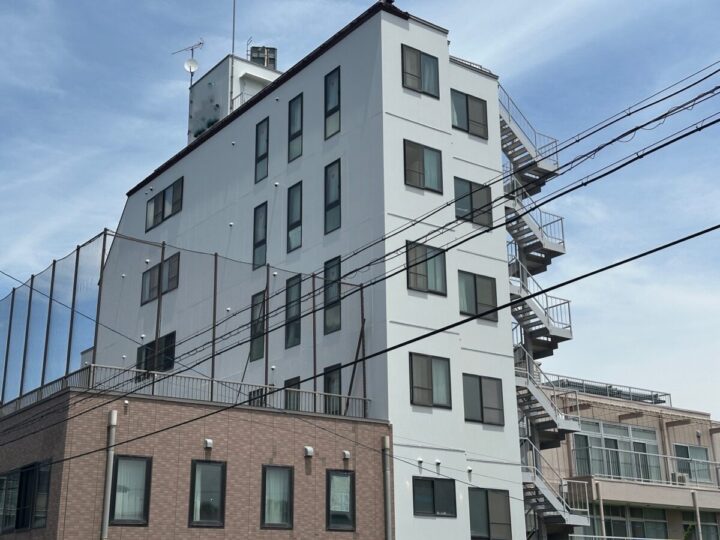 長野市　老人保健施設外装塗装工事
