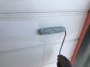 意外と知らない？！外壁塗装の縁の下の力持ち「下塗り材」の種類と選び方