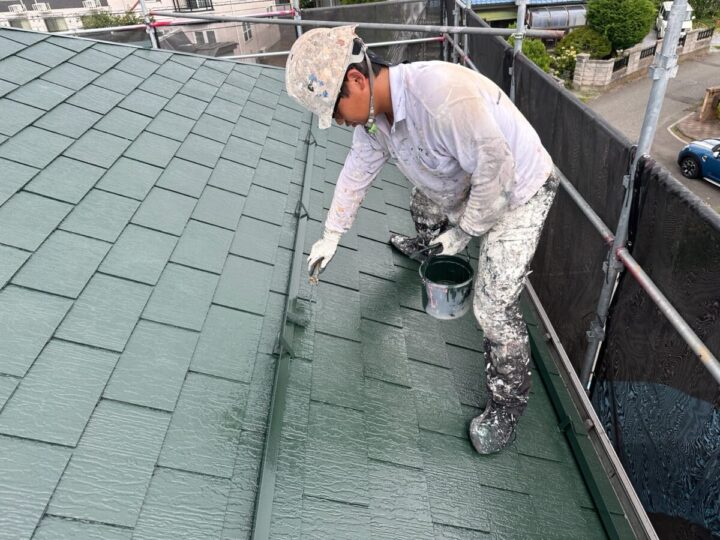 屋根上塗り(2回目)