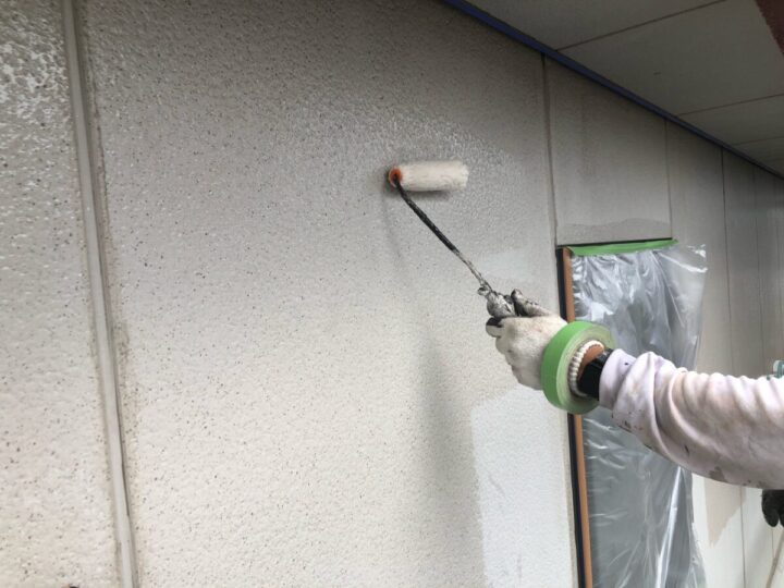 外壁下塗り