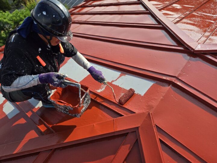 屋根上塗り(1回目)