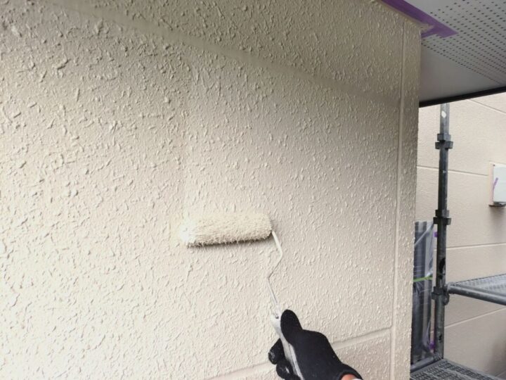 外壁上塗り(2回目)