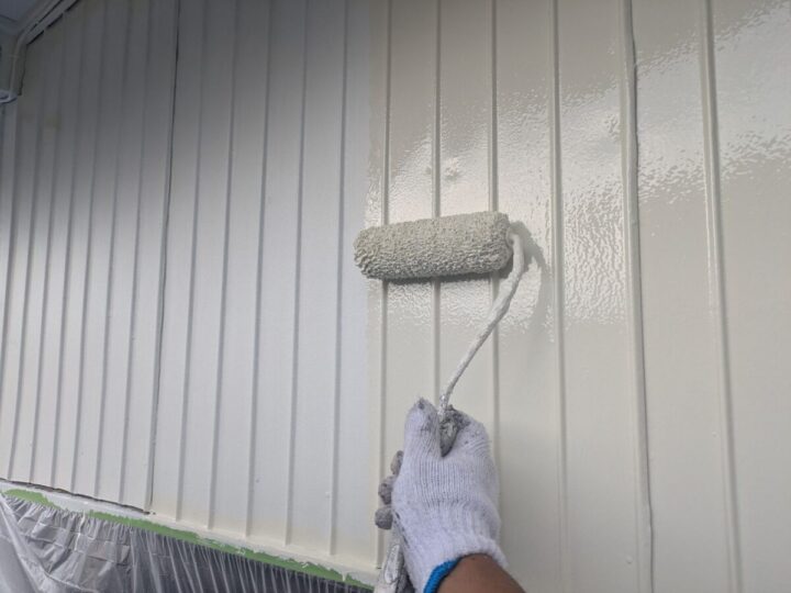 外壁上塗り(1回目)