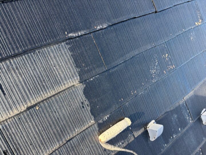 屋根下塗り(1回目)