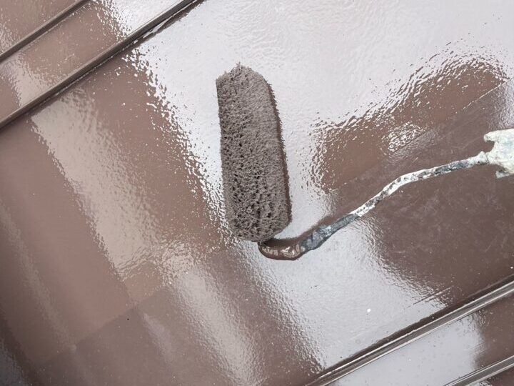 屋根上塗り(2回目)