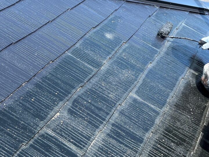 屋根上塗り(1回目)