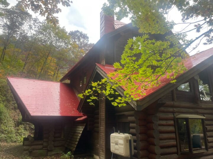 白馬村ログハウス　屋根塗装工事