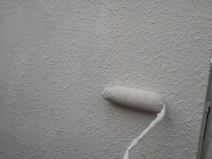 外壁上塗り(1回目)