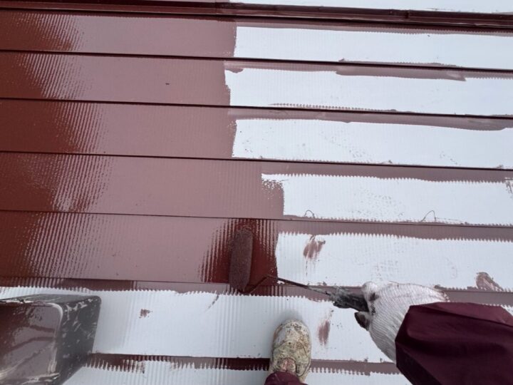 屋根上塗り(1回目)