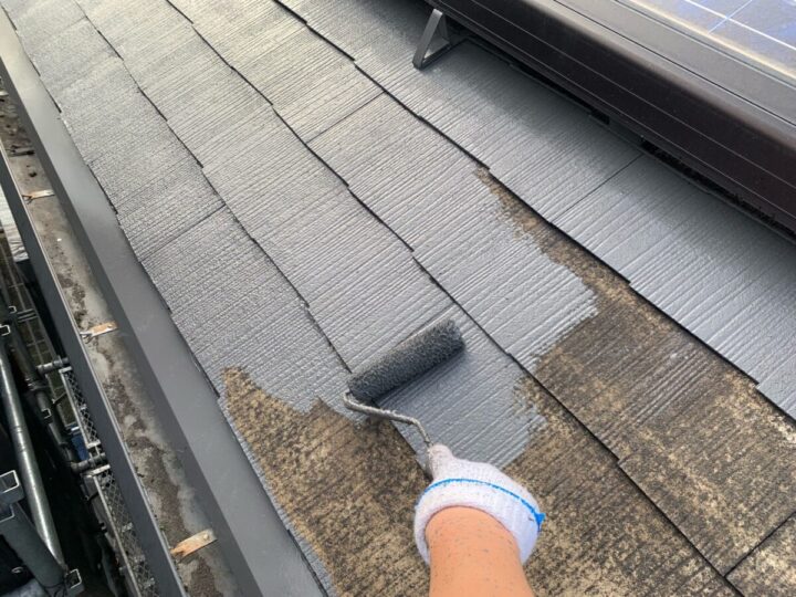 屋根上塗り(1回目)