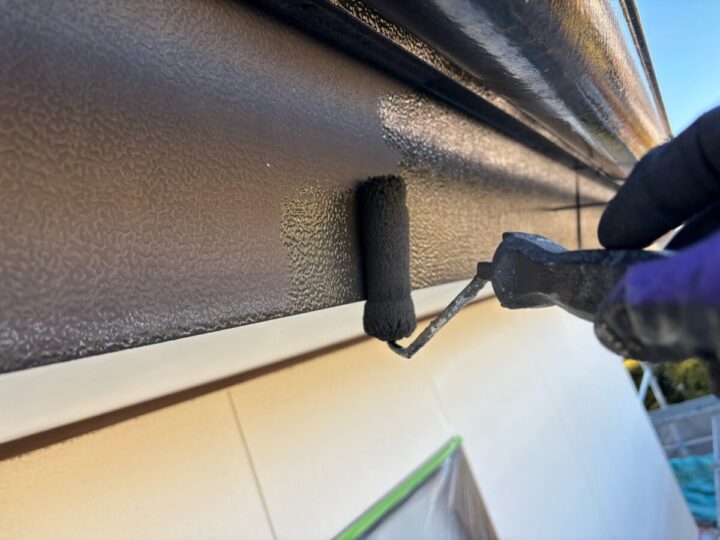 破風上塗り(1回目)