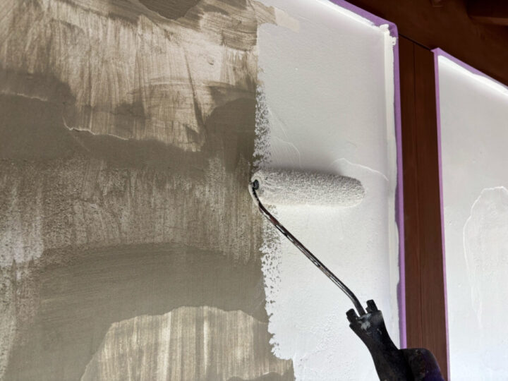 外壁上塗り(1回目)