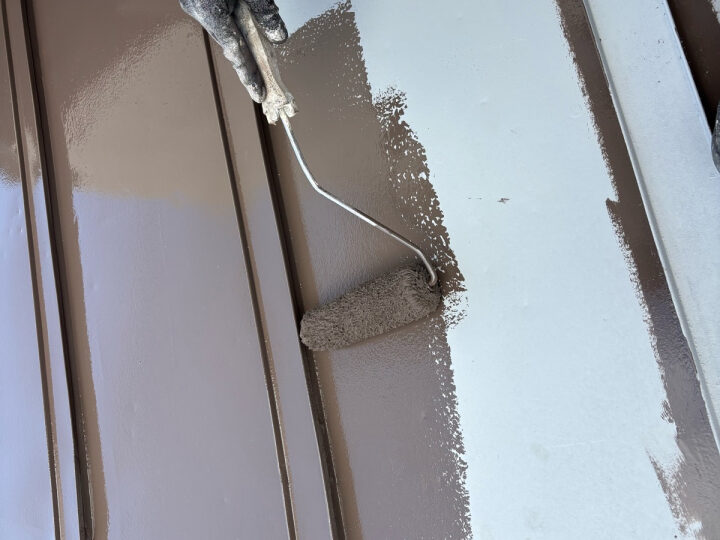 屋根上塗り(1回目)