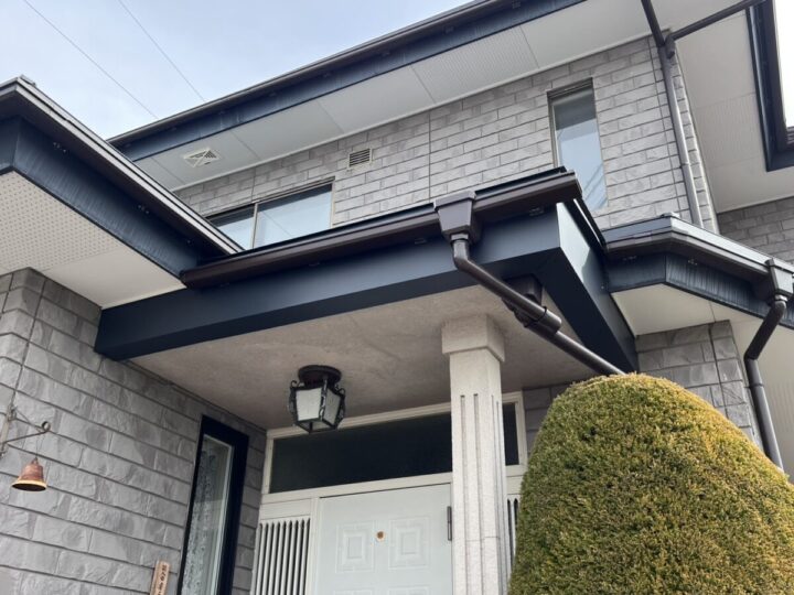 須坂市H様　屋根板金工事