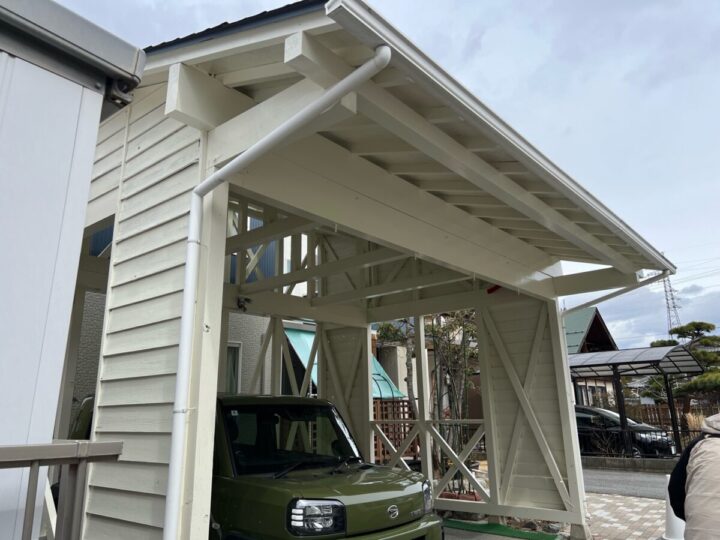 千曲市Ⅰ様　玄関周り・車庫塗装工事