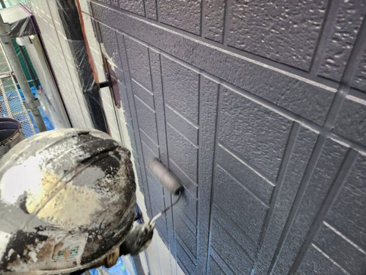 外壁上塗り(2回目)