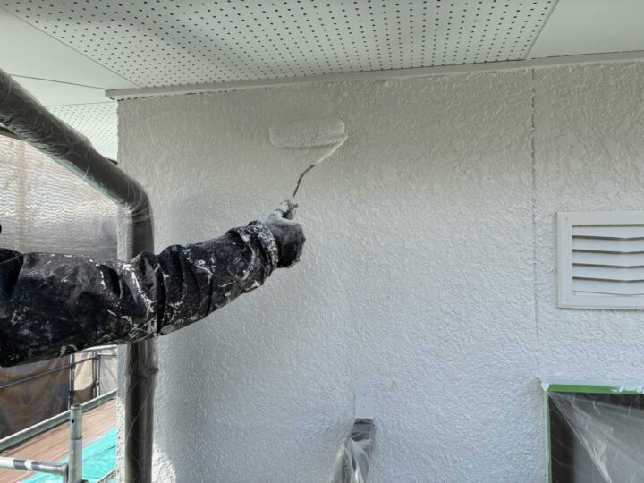 外壁上塗り(2回目)