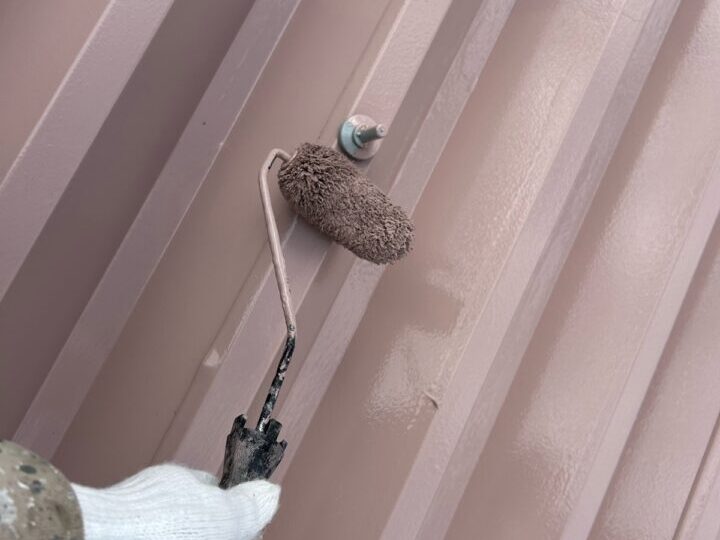 屋根上塗り(2回目)