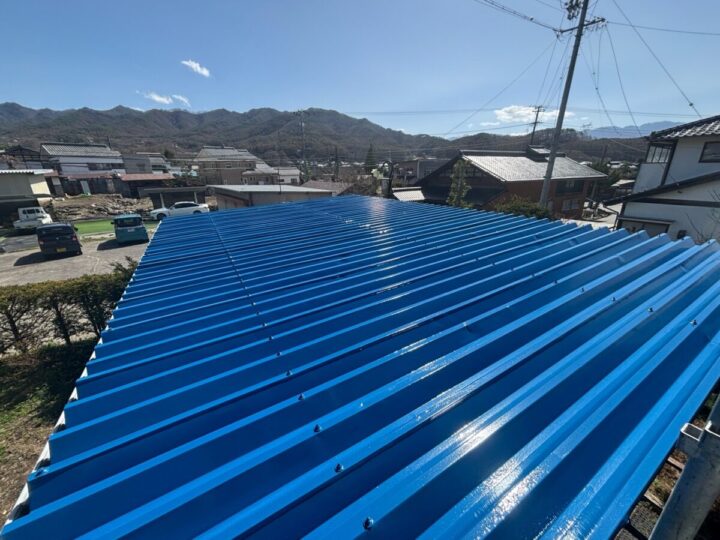 佐久穂町O様　車庫屋根塗装工事