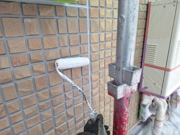 外壁下塗り