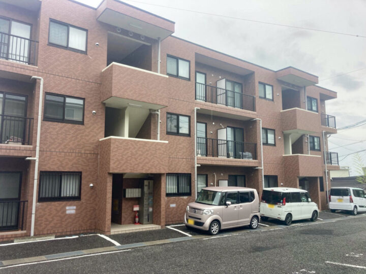 松本市マンション　共用通路塗装工事