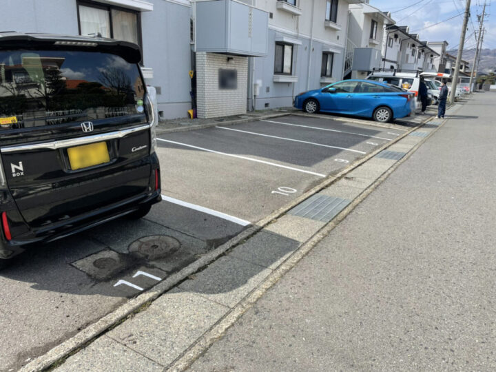 長野市篠ノ井 アパート駐車場白線引き(ライン引き)工事