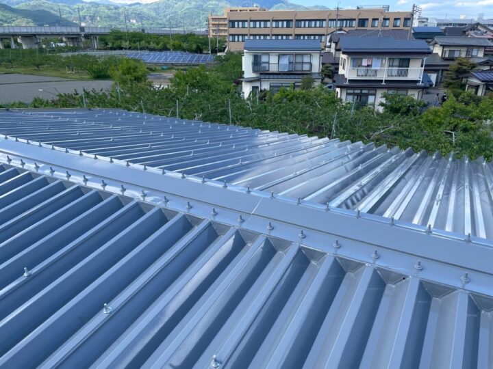 長野市S様　物置屋根塗装工事